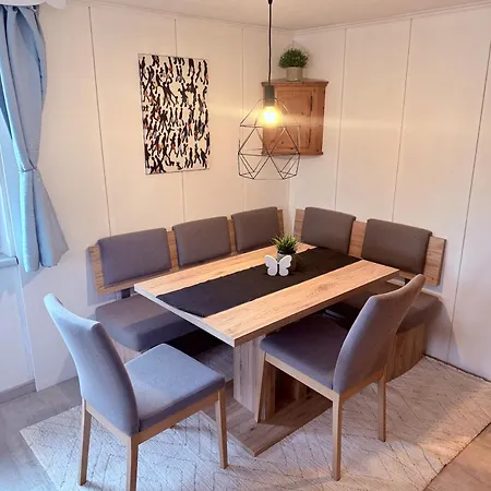 Apartmán View-apartment Seefeld And Chill Im Zentrum, Netflix & Wlan For Free! Seefeld in Tirol